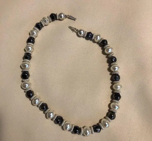 Women White And White Round Beaded Stylish Necklace