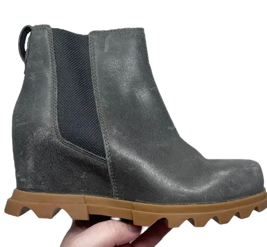 Sorel Joan of Arctic Wedge III Boots Womens 7.5 Gray Leather Chelsea Booties Lug