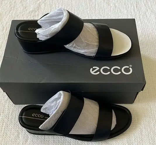 Ecco  HAPE 35 WEDGE SANDAL IN BLACK SIZE 9-9.5