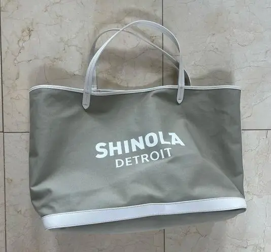 Shinola Detroit NWT $425 Oversized Taupe Tote Bag with Pouch