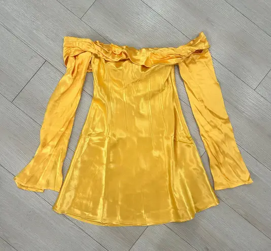 Meshki NWT Giselle Off Shoulder Satin Mini Dress - Mango