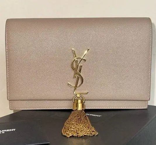 Saint Laurent AUTHENTIC KATE TASSEL
CHAIN BAG