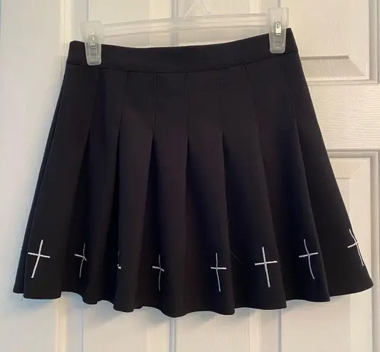 XMM Brand Black White cross mini Pleated Skater skirt M Size M