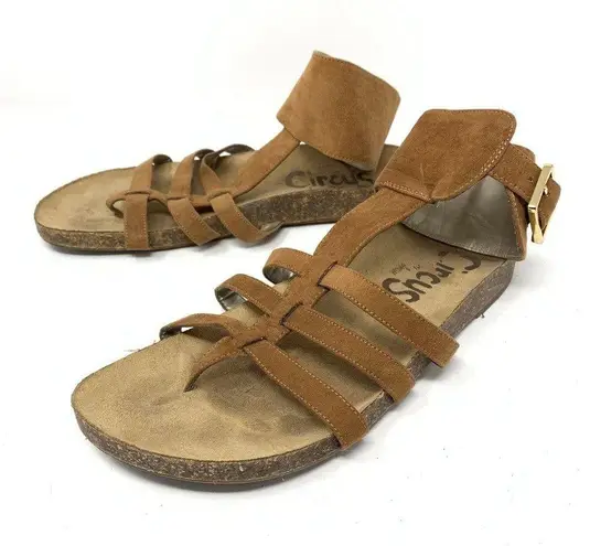 Circus by Sam Edelman  Women's Sz 8 Katie Strappy Sandal Flat Faux Suede Tan