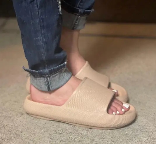 Taupe Cloud Sole Non Slip On Slide Tan Size 10