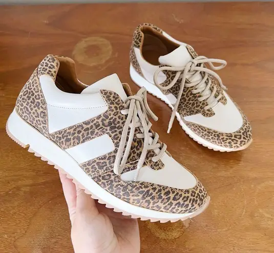ABLE • Annie Sneaker leopard print leather retro lace up cream tan ridged sole Size 7.5