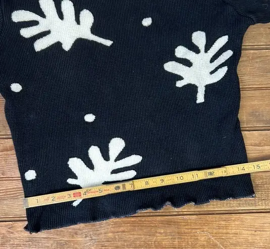 Vintage Women’s Maureene Keene NYC waffle knit cut out long sleeve top size sm