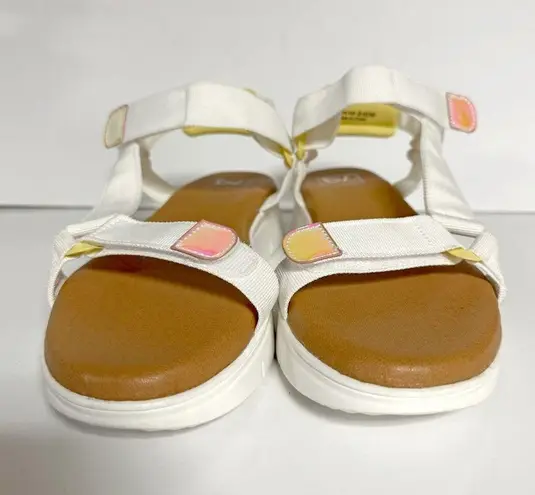 Dirty Laundry *NEW* Qwest Sandal