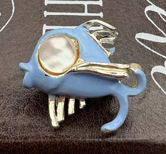 Vintage Blue Fish Brooch Pin Goldtone Faux Pearl Cabochon Nautical