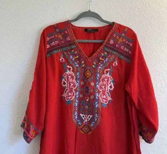 Calessa embroidered floral Red Size 1X