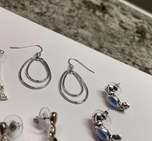 Lot Of 4 Costume Jewelry Pierced Earrings Mostly Dangle Mix