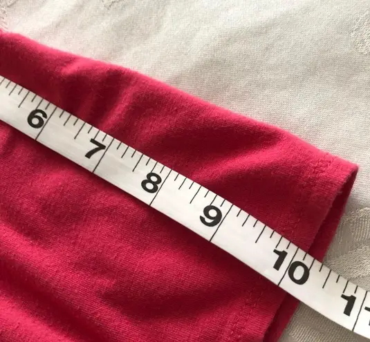 Premise Studio Short Sleeve Redish Pink Tee with Cutout XS