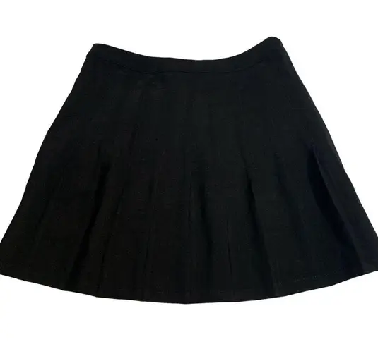 Urban Outfitters  Katie Pleated Tennis Mini Skirt Size M Medium Black Staple