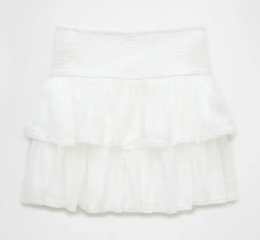 American Eagle Medium White High-Waisted Tiered Mini Skort