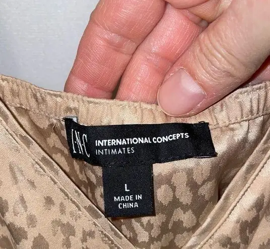Light coffee leopard silky romper pajamas lingerie Inc intimates cozy pockets Tan Size L