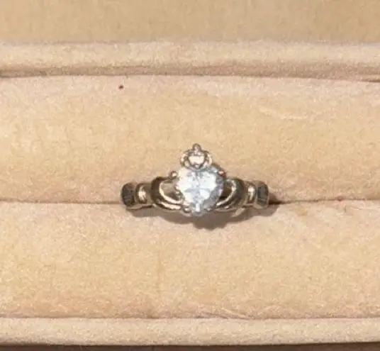 Claddagh Silver Ring with Clear Stone