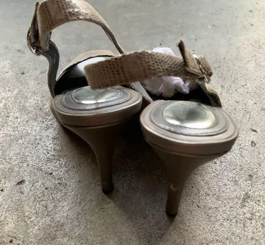 Alfani I Alexis Pewter peep-toe sling back pumps