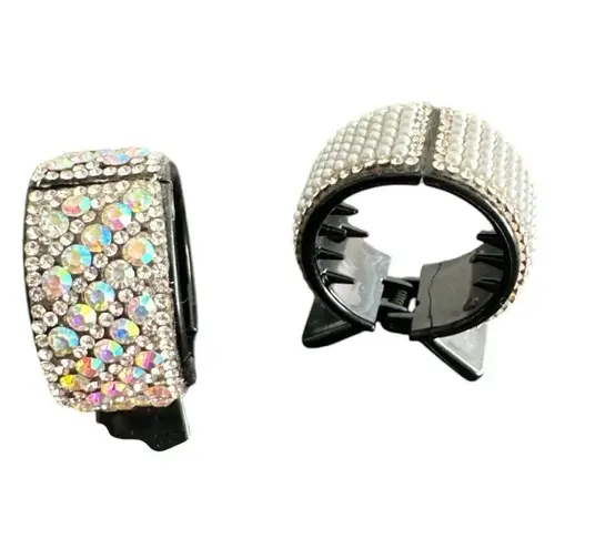 Set of 2 Elegant Hair Clips with Sparkling Details Silver