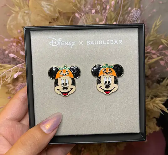 BaubleBar NEW IN BOX Disney x  Mickey Mouse with pumpkin hat