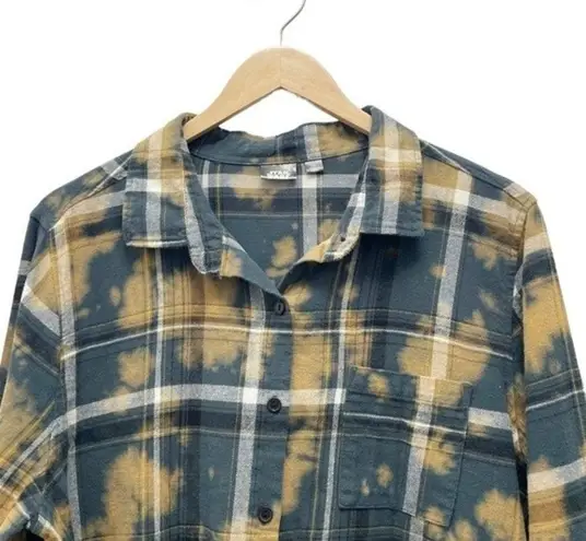 Star Wars Top The Mandalorian Grogu Baby Yoda Plaid Grunge Flannel Size Large