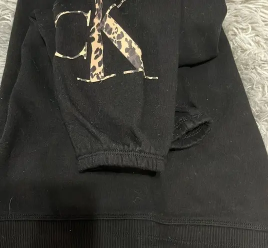 Calvin Klein  sweatpants-Size small