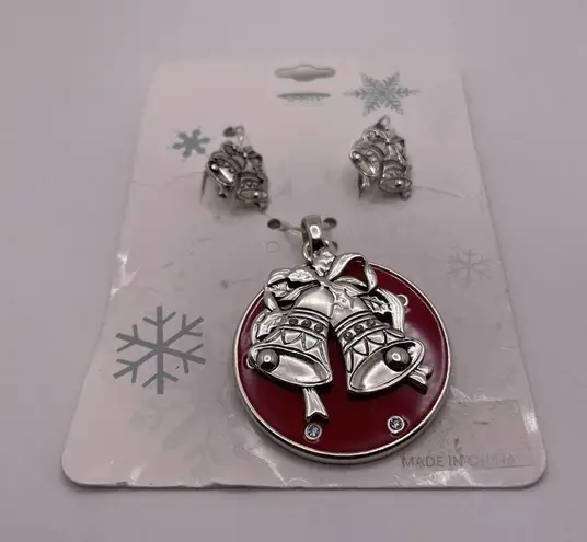 Women’s Set Of Matching Enamel Pendant & Pierced Earrings Christmas Holiday Red
