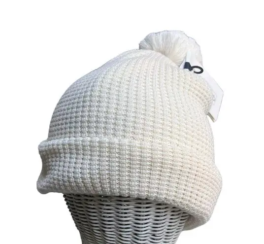 Rip Curl  Anoeta Regular Pom Pom Womens Beanieoff white NWT