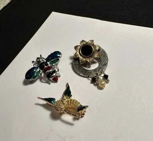 Hummingbird Lot Of 3 Rhinestone Brooch Pins Bird, Flower & Bug
