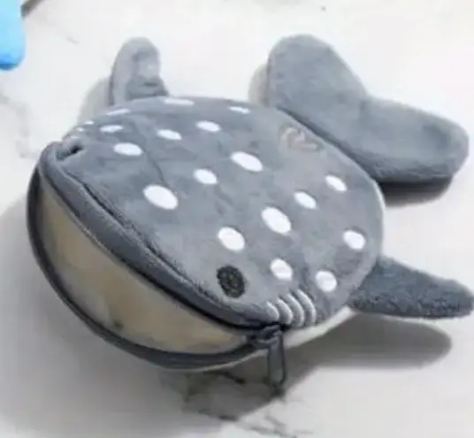 Plush Whale Shark coin purse Gray Polka dot mouth wallet NEW