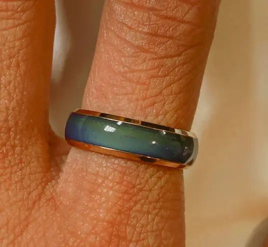 Boutique Rose Gold Mood Ring