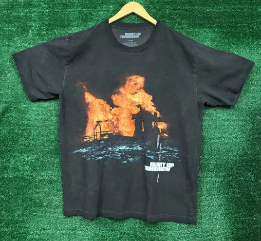 The Weeknd Hurry Up Tomorrow Movie Poster T-Shirt Size Extra Large