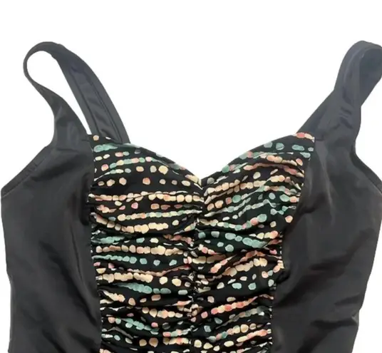 Flawed women’s swimsuit size 14 ruched one piece swimsuit boy short clean inside Gray