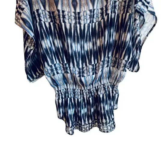 Cynthia Steffe Ikat Sheer Blue & White Patterned Top with Metallic Gold Thread
