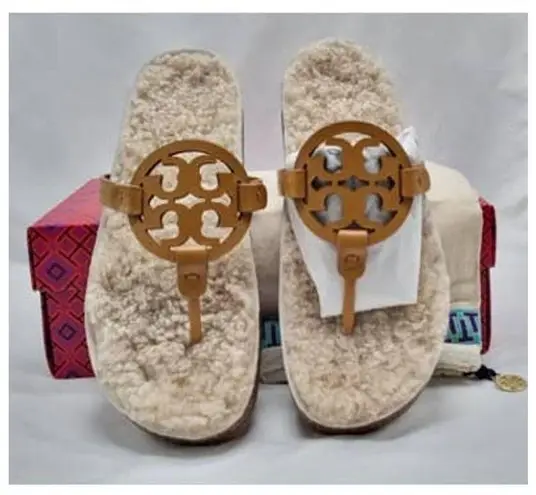 Tory Burch  Women's Miller Cloud Medallion Shearling Thong Sandals Size 9 NEW