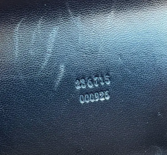 Alexander McQueen women’s unisex Zip black leather Skull Box Clutch