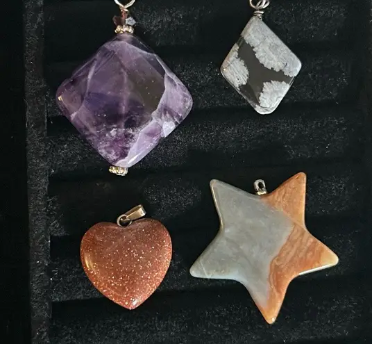 Crystal Gemstone 4 Piece Pendant Collection Amethyst Agate Goldstone Obsidian Purple