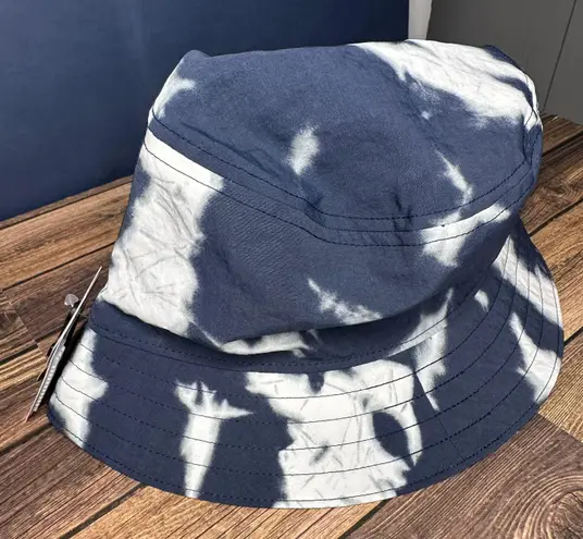 Lululemon On My Level Bucket Hat *Pocket NWT M/L (IIBM)