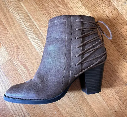 American Eagle Rope Detailed Brown Heeled Booties