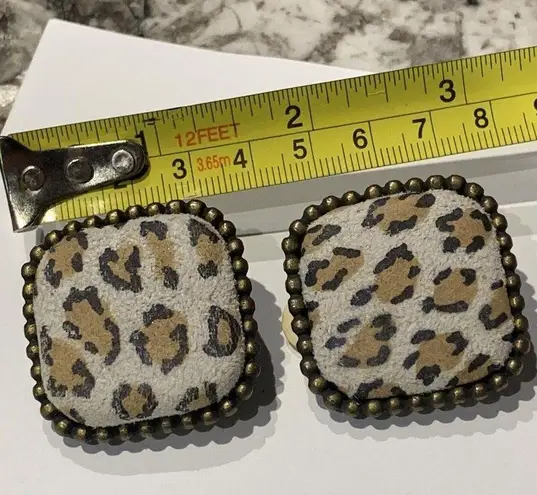 Signed Dauplaise Costume Earrings Vintage Clip On Clip