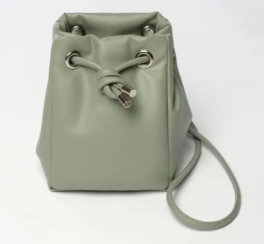 Samo Ondoh | 'Egg' Vegan Leather Bag green mint Crossbody Clutch
Shoulder