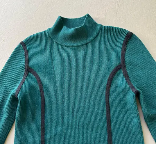 Elie Tahari Tahari Mockneck Ribbed Sweater