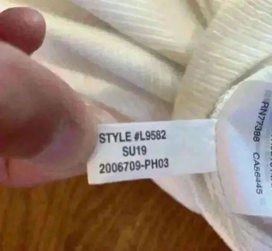 J.Crew  ribbed Ruffle Tank Top Fitted Stretch Feminine Style L9582 size Large