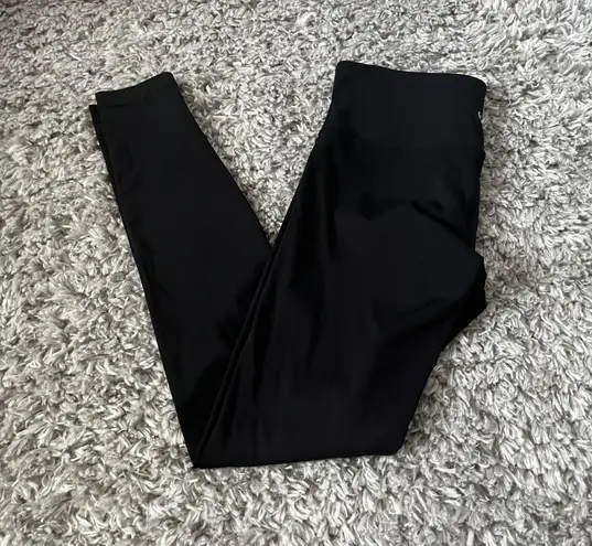 Lululemon Wunder Under Leggings 28” Size 6