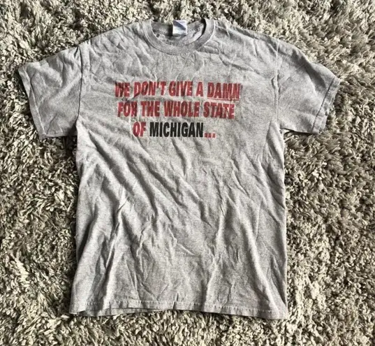 ohio state tshirt Size M
