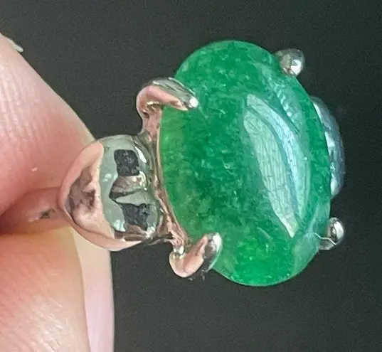 Oval green Jade heart ring size 9