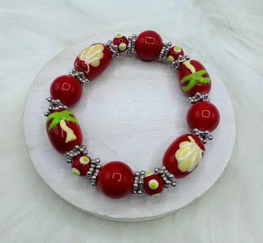 Large Beads Palm Trees & Shells Design Beaded Bracelet in Red