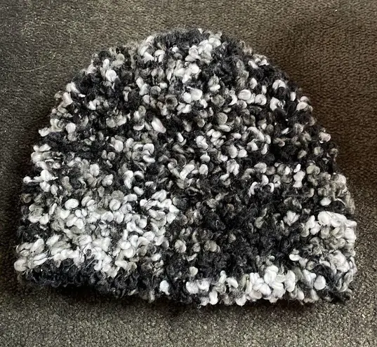 Black Speckled Boucle Knit Beanie Hat