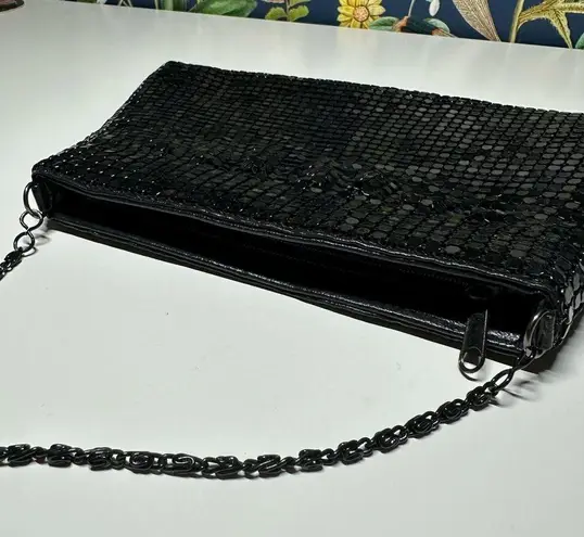 Vintage 1980s/1990s black chain mail purse