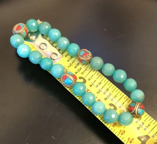 Faceted Jade Bead Bracelet w Bronze Accent Beads w Coral & Turquoise Inlay