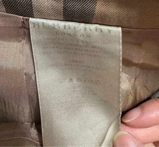 Burberry  London Nova Check Tan A-Line Pleated Skirt Size 4